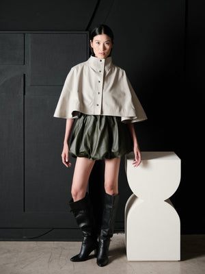 La cape en cuir