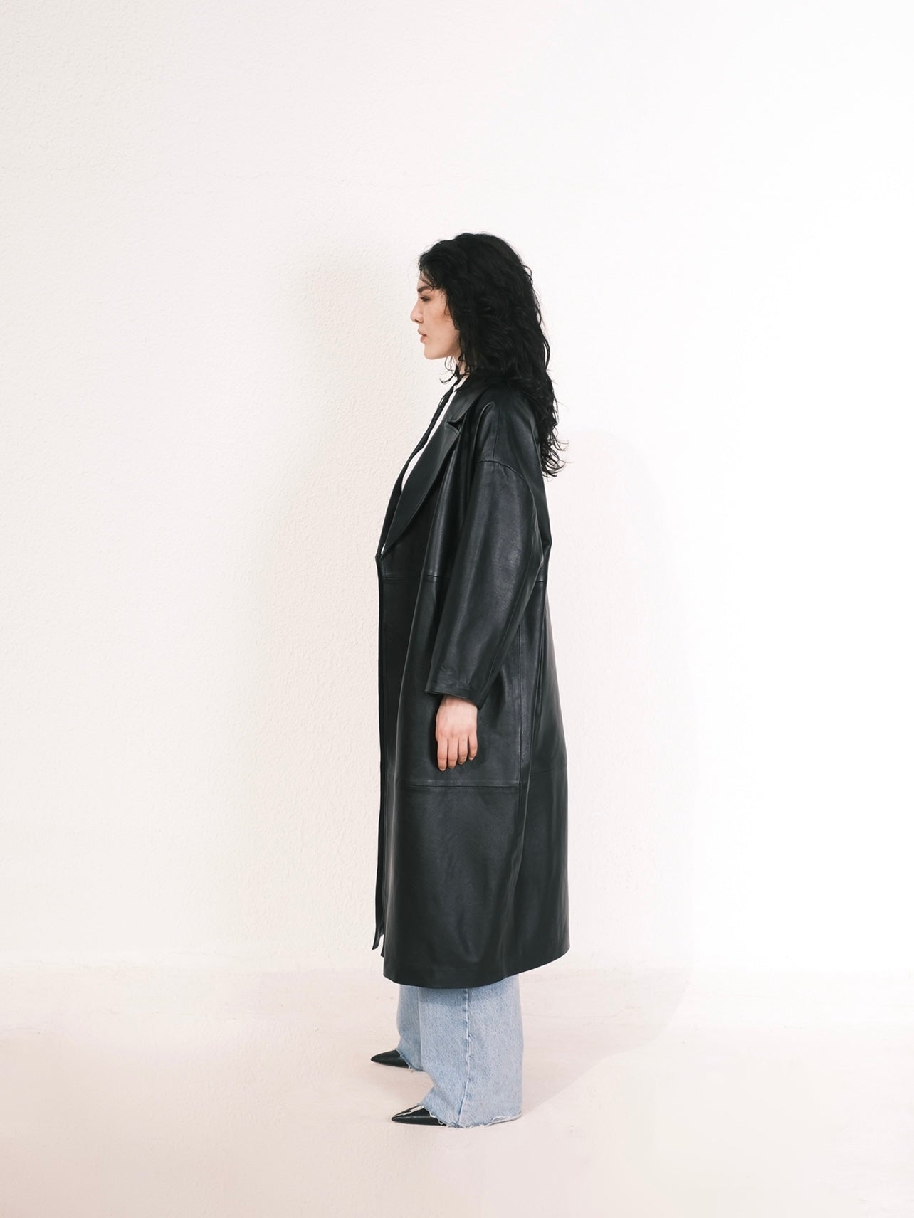 Le manteau en cuir oversize