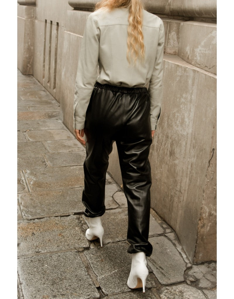 Pantalon style jogging en cuir